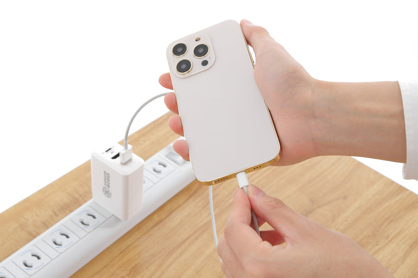 HDMI付き充電アダプター